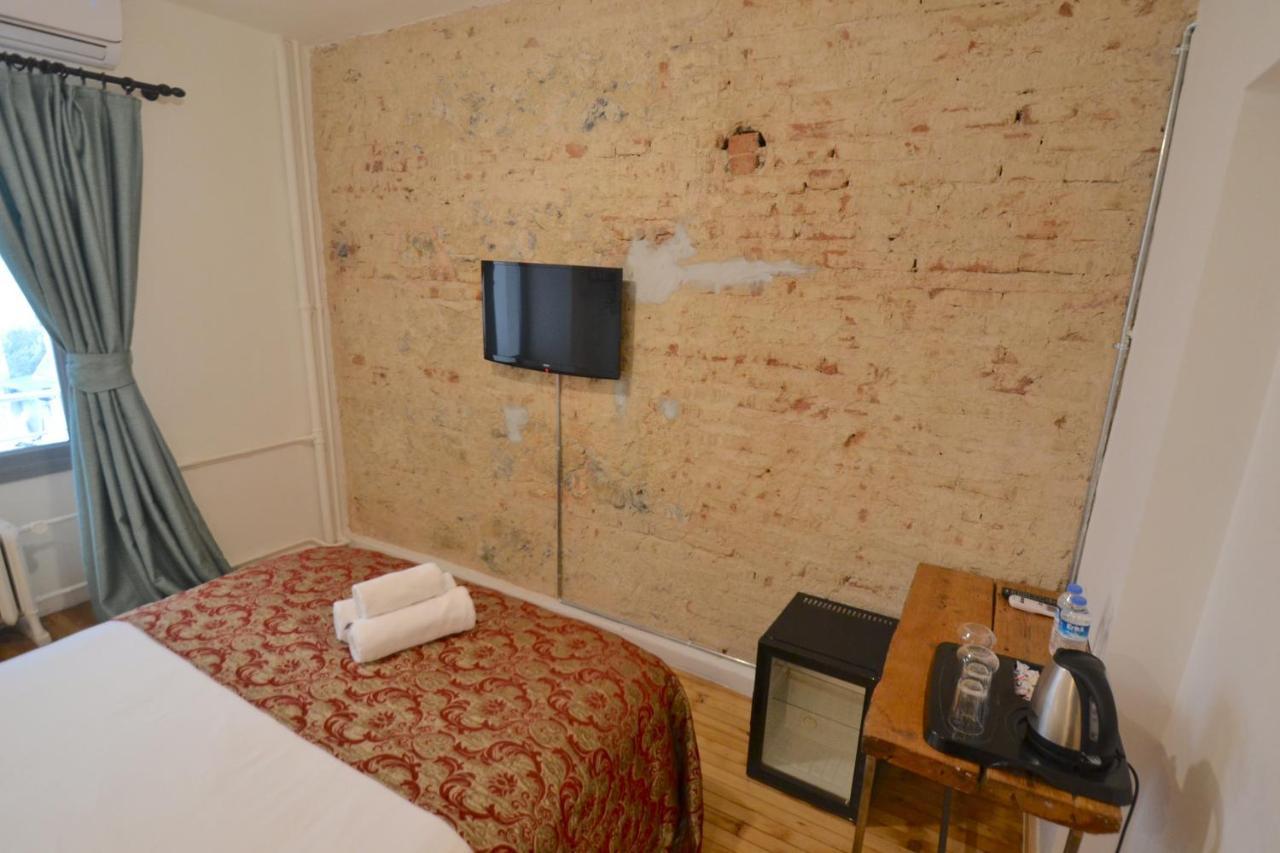 Pera Tunnel Hotel อิสตันบูล ภายนอก รูปภาพ